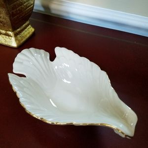 Lenox China porcelain Dove Dish with 24k Gold trim